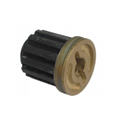 Sraigto įvorė Suzuki DT4/DT6/DF4/DF6 varikliams